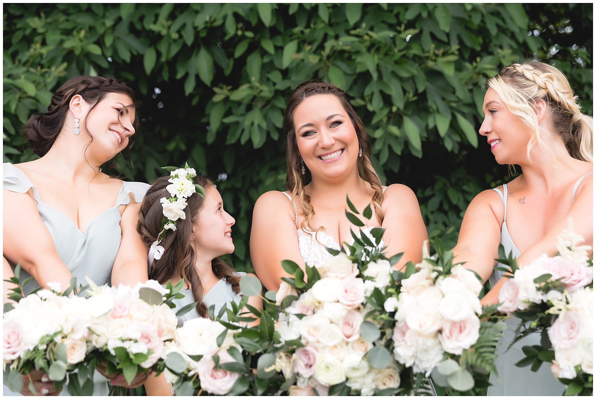 maneeley's wedding flowers