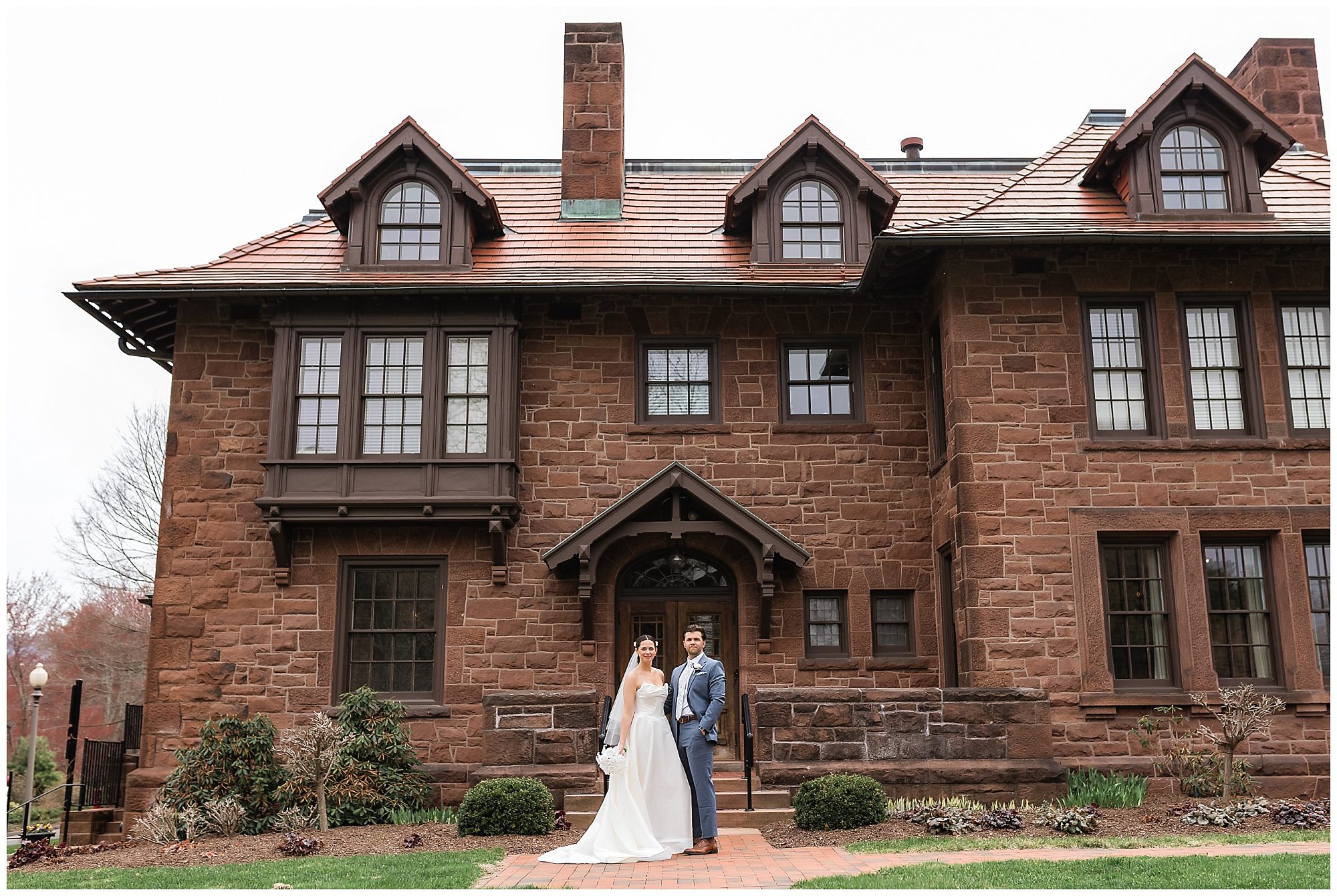 metro bis intimate wedding portraits