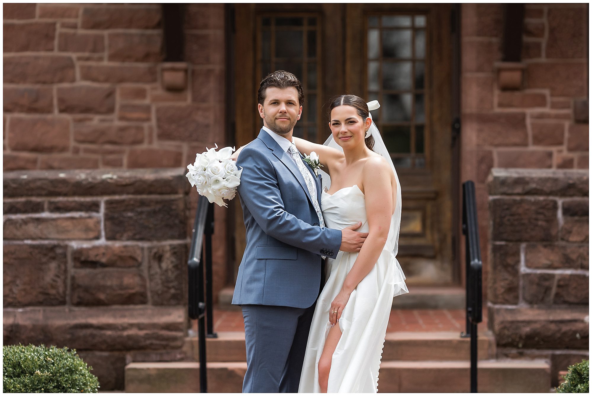 metro bis intimate wedding portraits