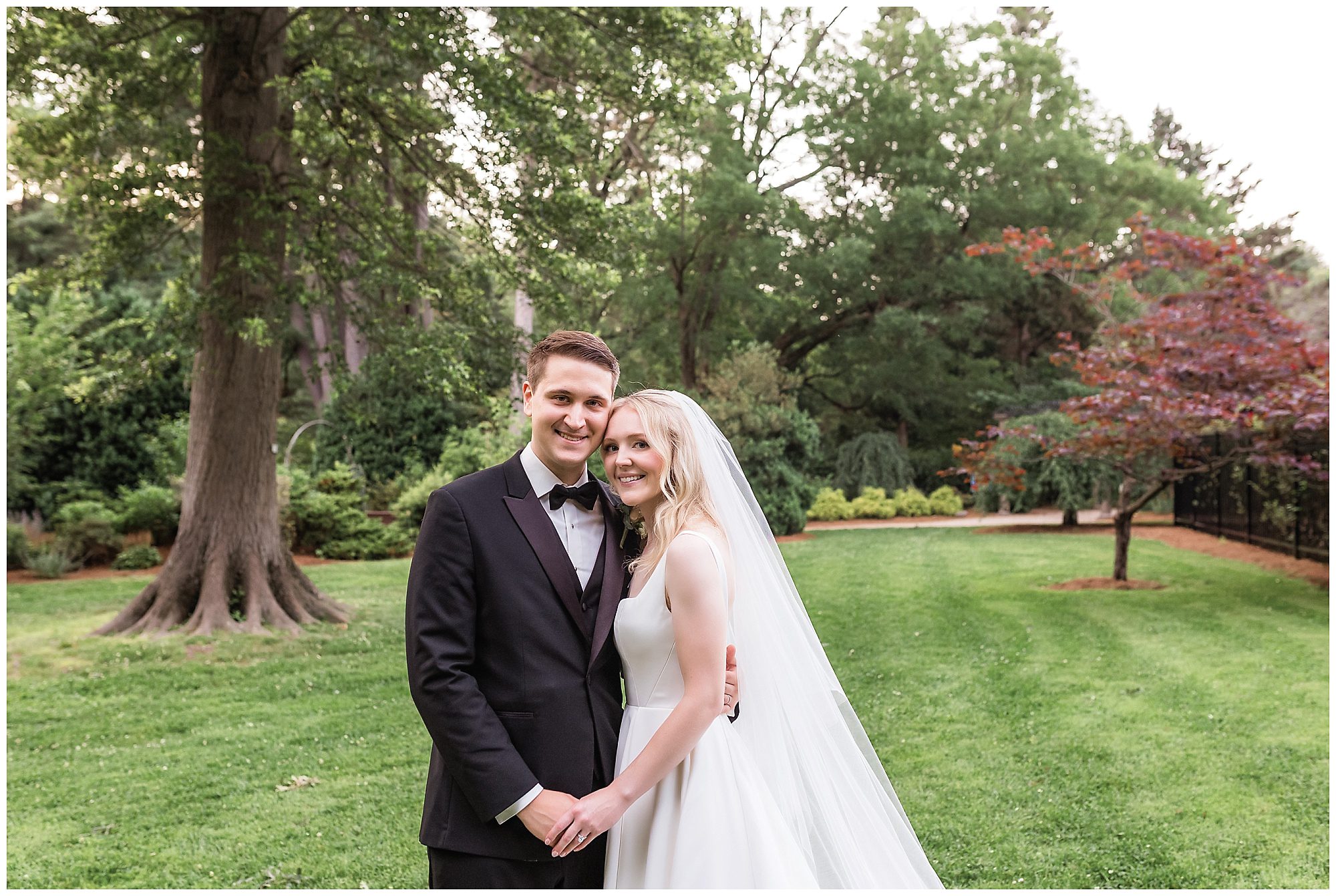 Intimate Wickham Park Wedding Portraits