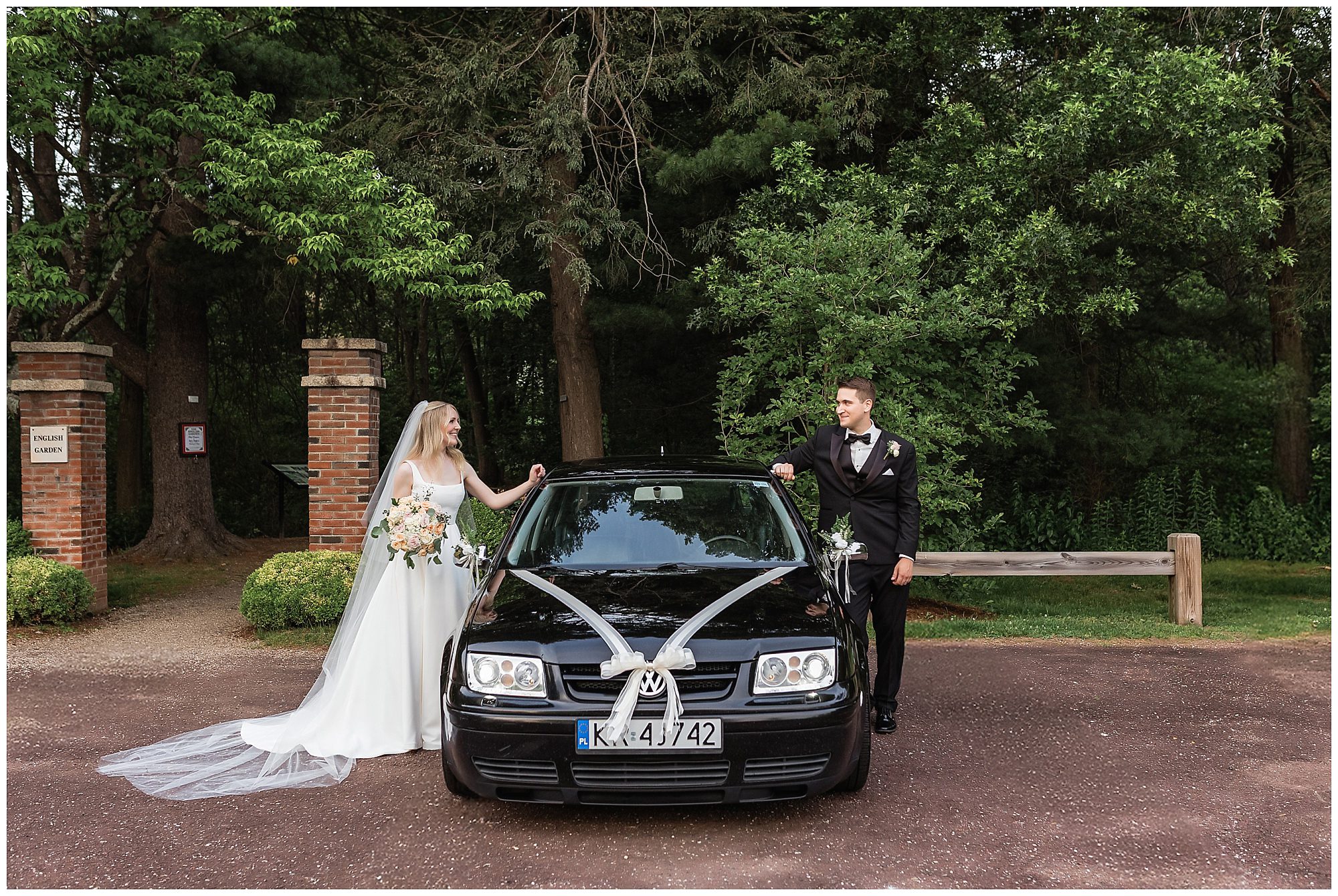 Intimate Wickham Park Wedding Car Portraits