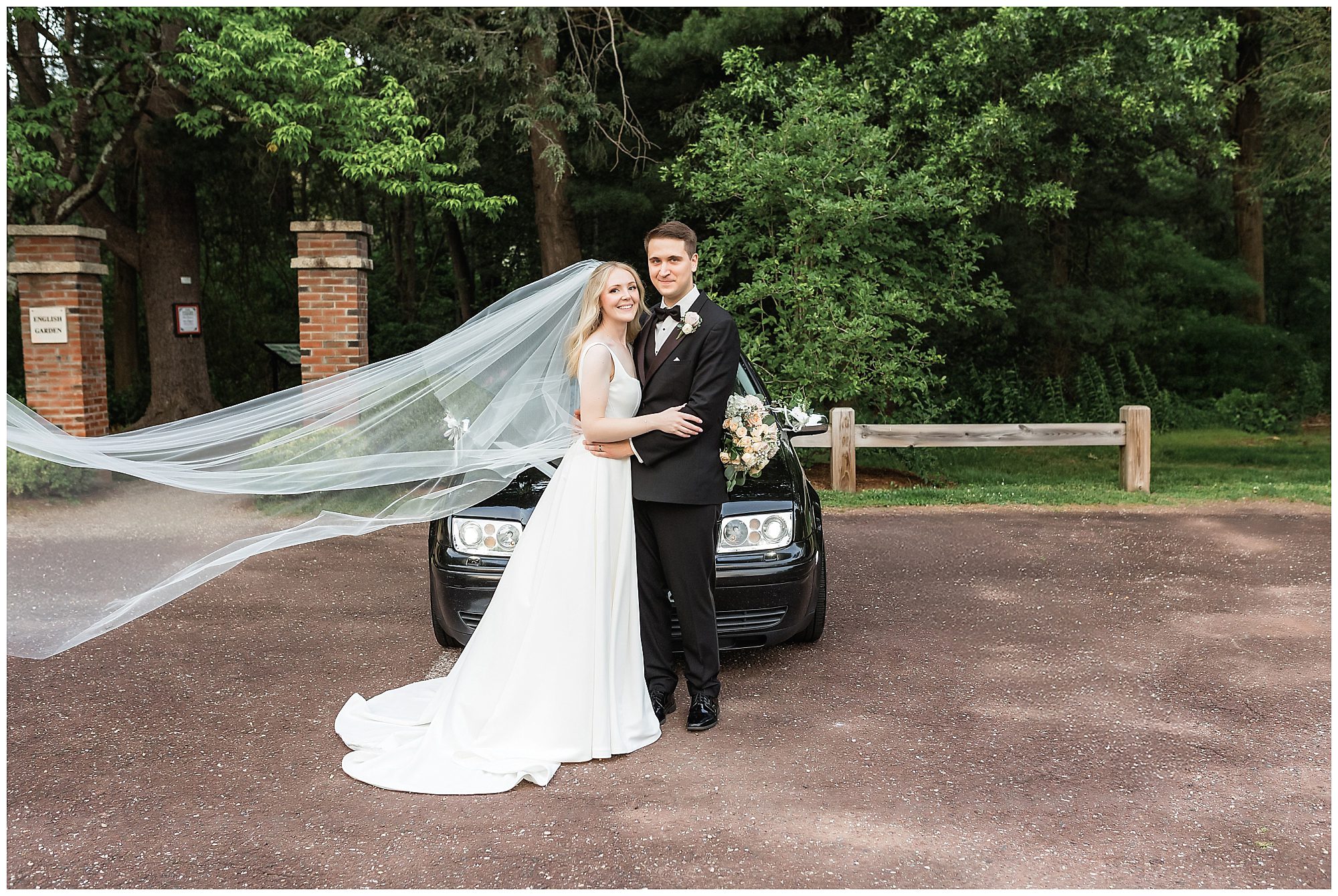 Intimate Wickham Park Wedding Car Portraits