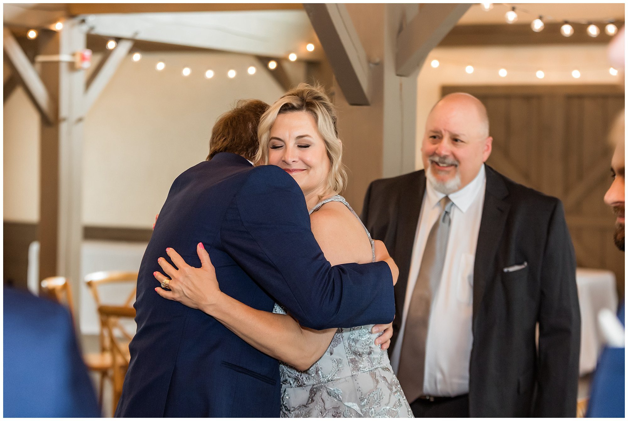 Barn at Wight Farm groom getting ready