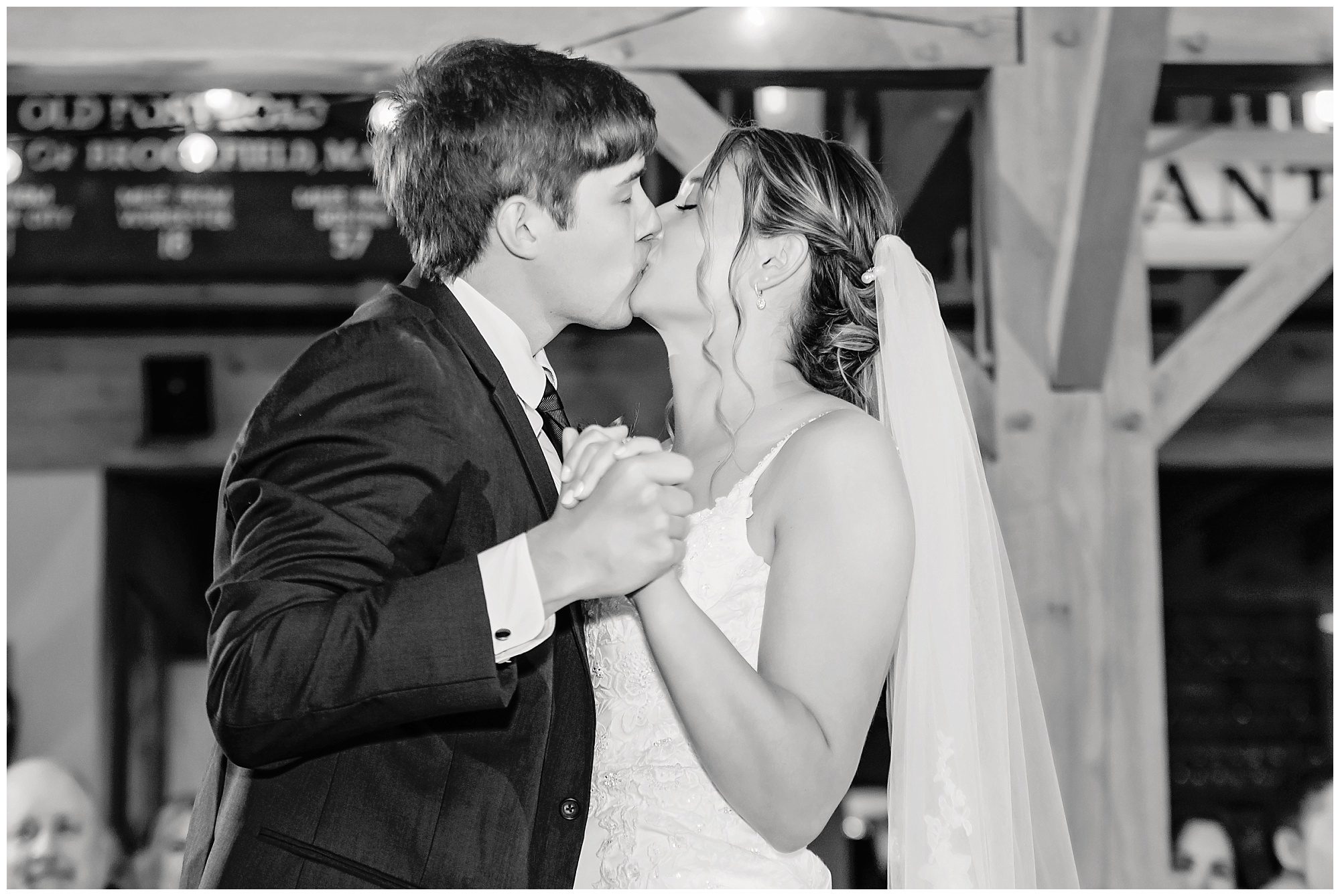 Barn at Wight Farm ceremony first dance