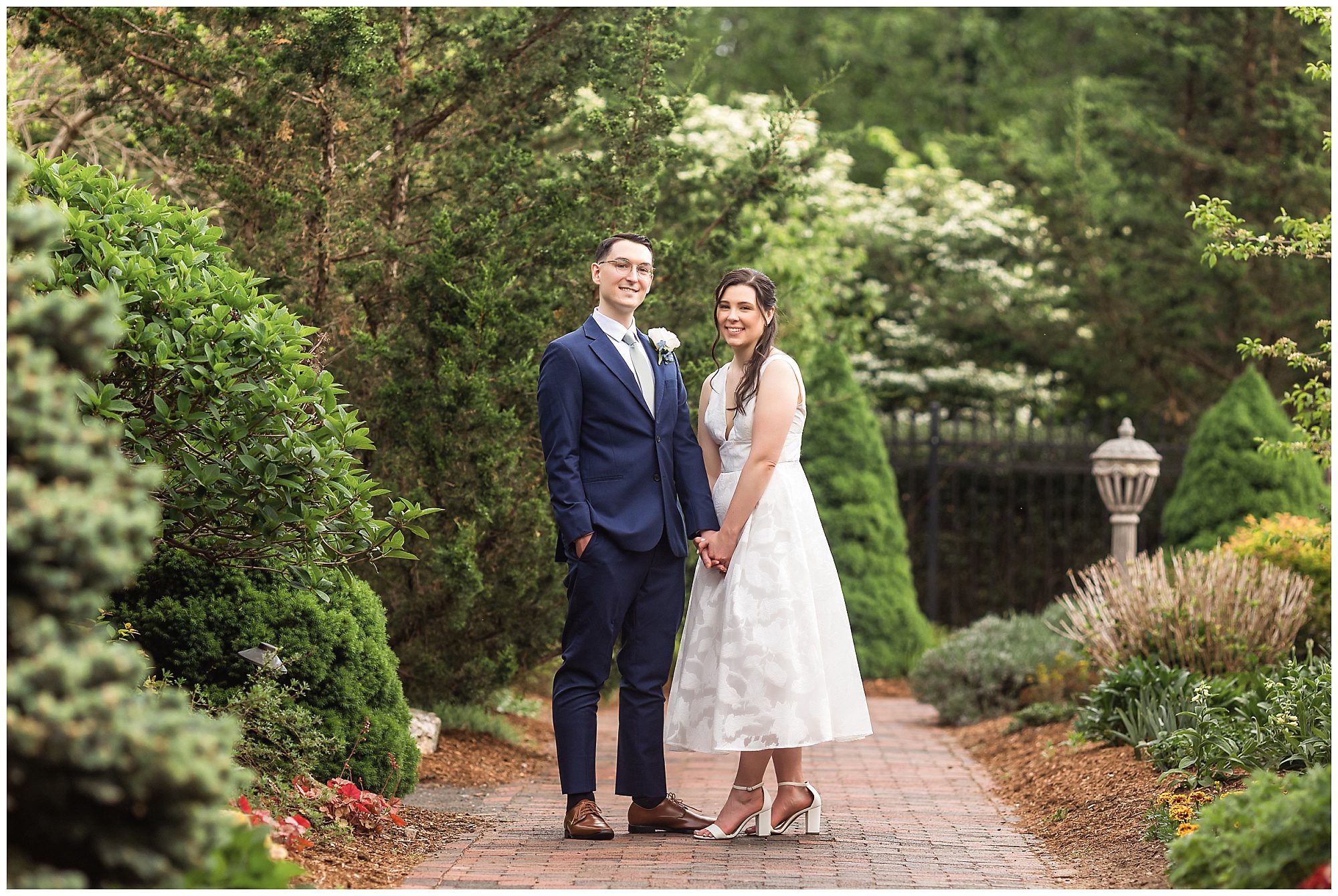 Wickham Park elopement portraits garden